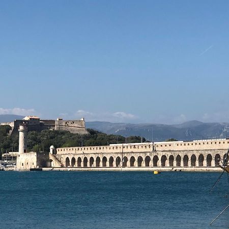 Vieil Antibes, Ravissant 2P Avec Petite Terrasse Appartement Buitenkant foto
